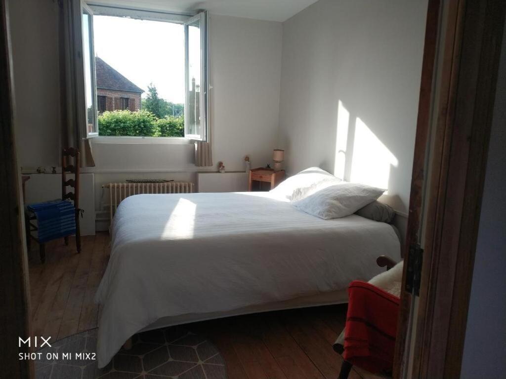 Chambre Calme Et Accueillante 13 Kmtrs Aeroport, Parking Gratuit, Navette Gare Ou Aeroport Saint-Germain-la-Poterie Dış mekan fotoğraf